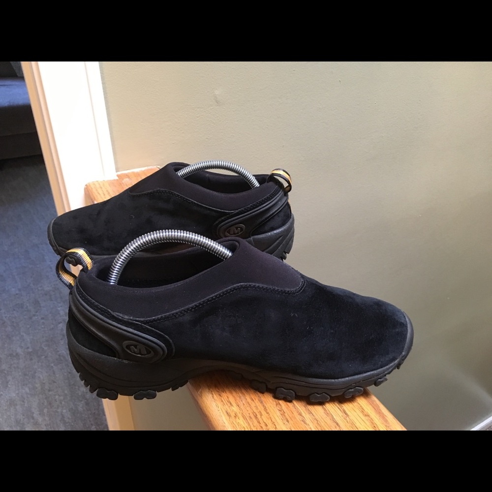 It’s cold outside! Buy my Merrells.
